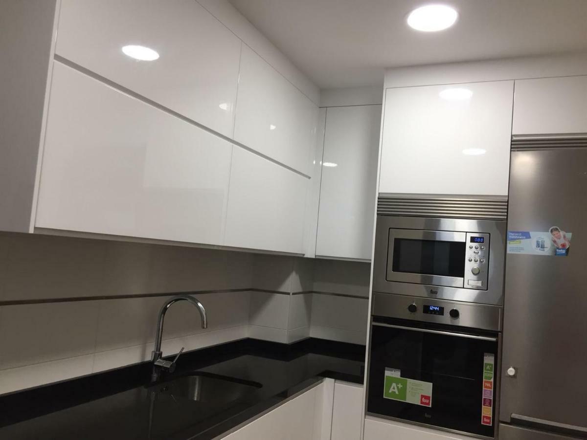 Apartamento Lujo, Primera Linea Playa, Garaje, Wifi, Piscina Climatizada Roquetas de Mar Exteriör bild