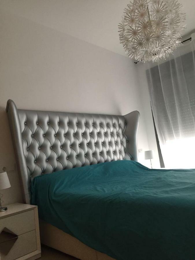 Apartamento Lujo, Primera Linea Playa, Garaje, Wifi, Piscina Climatizada Roquetas de Mar Exteriör bild